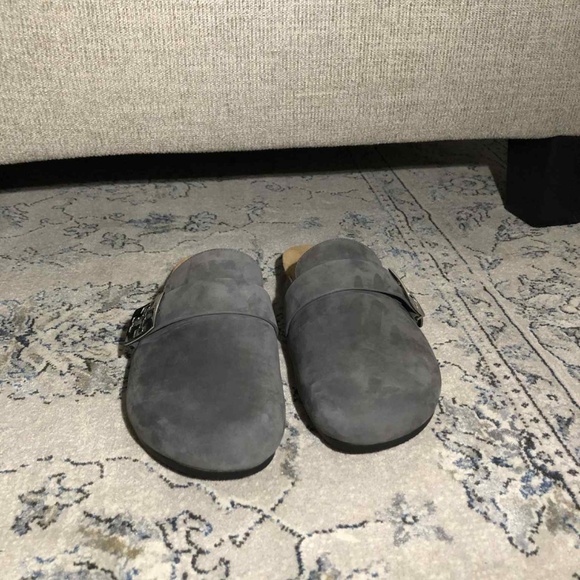 Tory Burch Mellow Hardware Mules Charcoal - Picture 6 of 9